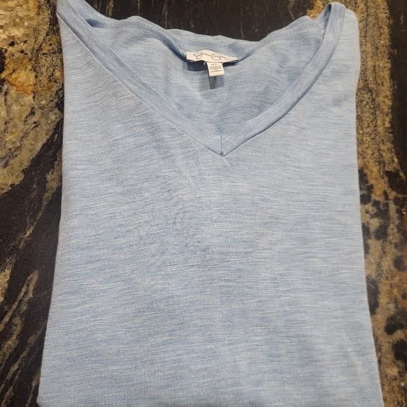 Jessica Simpson T-Shirt - Picture 2 of 2